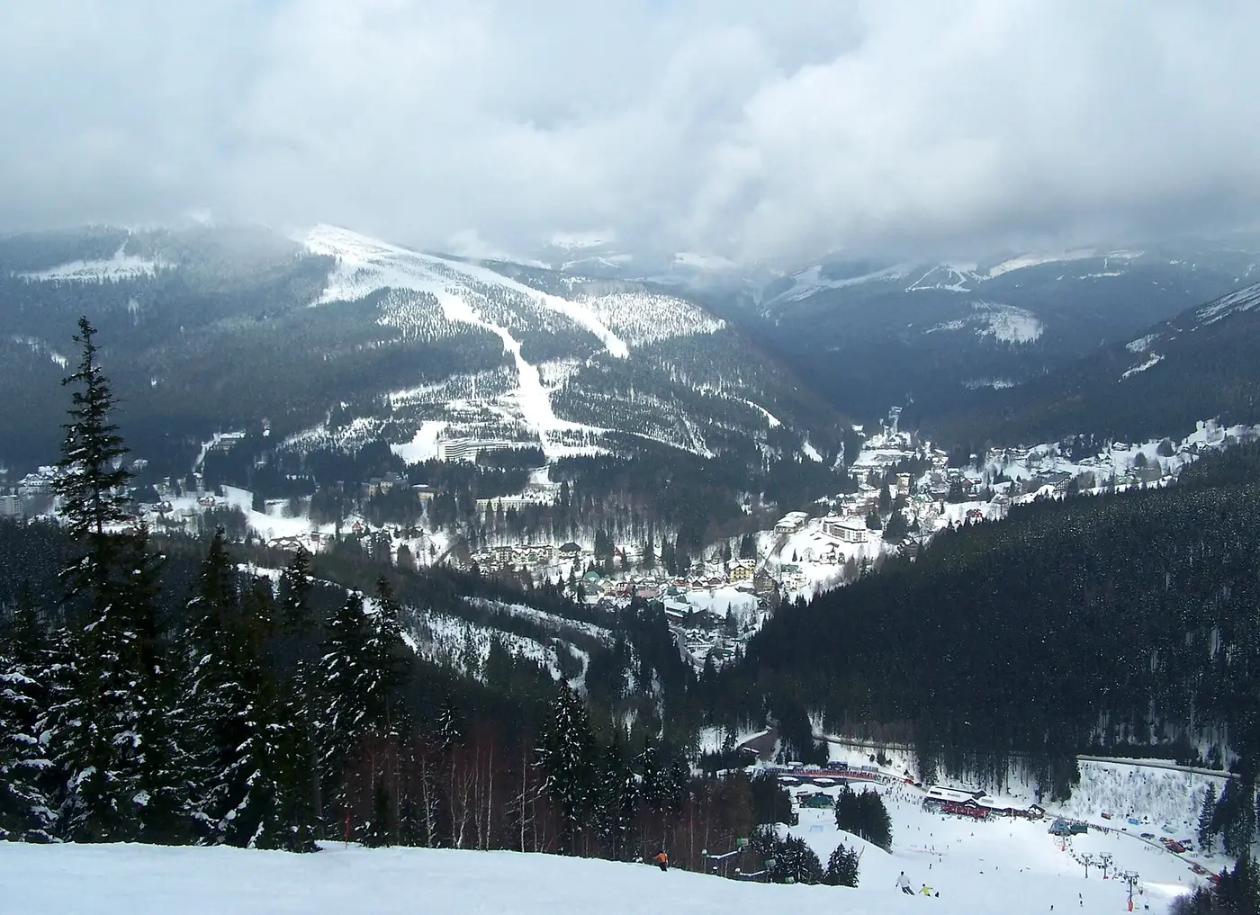 Skiën en snowboarden in Špindlerův Mlýn, foto 2